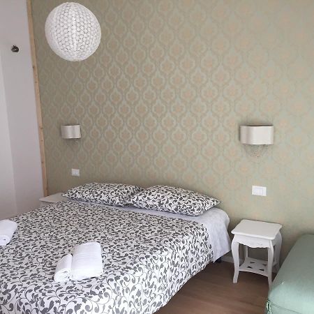 Dante Rooms And Apartment Trento Kültér fotó